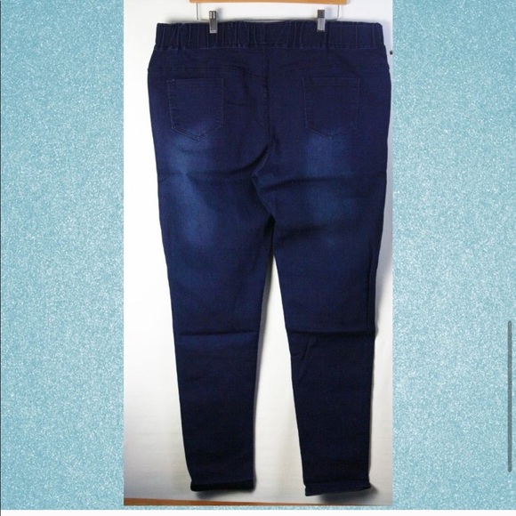 Denim Jegging - Picture 7 of 7